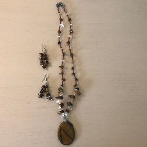 Tiger’s eye necklace with matching earrings